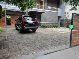 Rumah Mewah Jalan Besar, Cocok Kantor / Klinik area Rawamangun Jak-Tim