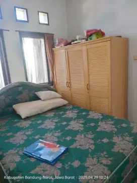 Dijual lemari, meja, sofa