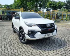FORTUNER TRD SPORTIVO 2018 KM 50 RIBU FULL ORIGINAL