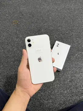Iphone 11 64gb fullset normal no minus normal