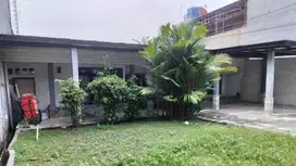 Rumah Luas 466 dekat Pintu Tol dan Rumah Sakit di Utan Kayu Jakarta Ti