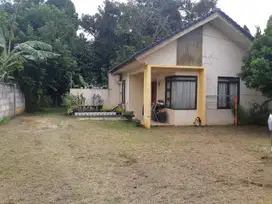 Di Jual sebidang tanah bonus rumah di tangerang selatan
