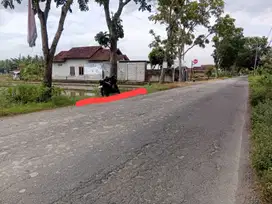 DIJUAL  TANAH STRATEGI TEPI JALAN RAYA DI SLEMAN BARAT YOGYAKARTA