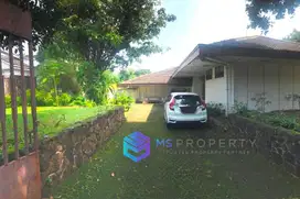 RUMAH LAMA 1 LANTAI ASRI DEKAT DIAN DIDAKTIKA