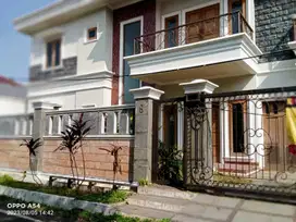 Dijual : Rumah Megah + Swimming Pool Komplek AL Duren Sawit, Jaktim