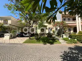 Rumah Laguna Regency , Pakuwon City  Selangkah ke Pakuwon City Mall