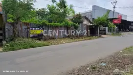 Tanah Siap Pakai Di Bahu Jalan Kabupaten Cipejeuh