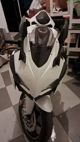 HONDA CBR 250 RR