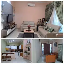 Rumah 2 Lantai Janur Kuning Hoek (TK)