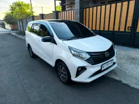 Daihatsu Sigra R manual 2022 asli AD Karanganyar full ori like new
