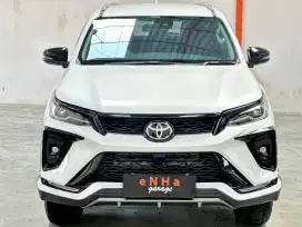 Toyota New Fortuner GR 2.8 Legender 2025 Matic Unit Like New!!