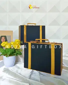 Box Souvenir Ulangtahun Bahan Koper Warna Hitam