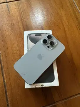 Iphone 15 pro 128gb natural titanium ibox