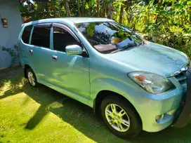DAIHATSU XENIA Li-VVT-i 2006