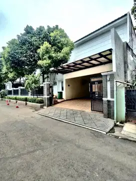 DD233 Rumah Mewah Hoek 876 m2 Tebet Jakarta Selatan