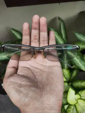 Frame Kacamata Nike Titanium