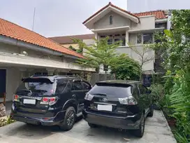Rumah Salemba Mepet Menteng: LT 826 m2, Jln Besar, Cocok jg Kantor