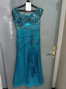 dress pesta second