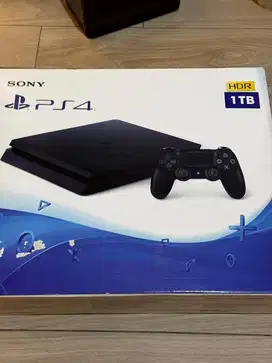 Ps4 slim 1 tb black