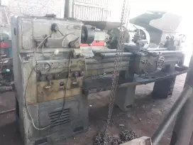 Mesin Bubut Eropa