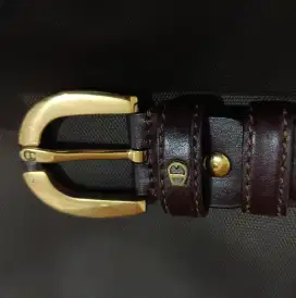 Aigner belt buckle