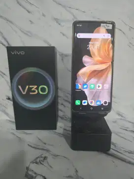 Second Vivo V30 8/256 5G 3800 garansi juli 2025