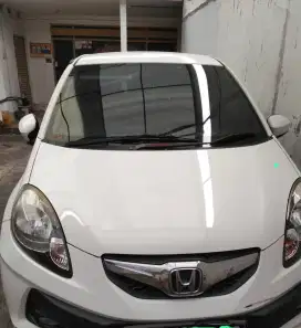 Jual mobil brio 2015 matic murah