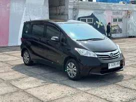 Honda Freed PSD AT 2012