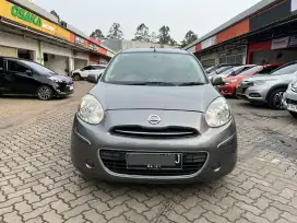 DP 5JT ANGSURAN CUMA 2 JUTAAN NISSAN MARCH 2012 AT STEEL GREY