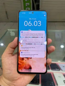 Vivo v40lite 8/128gb