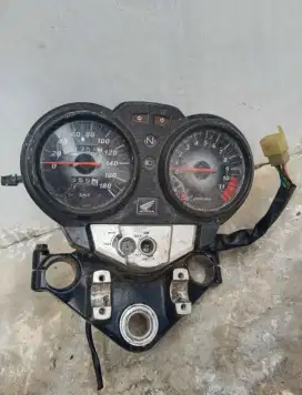 Spidometer megapro
