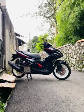 Yamaha aerox 155 cc  bluecore moddif