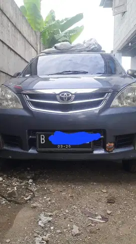 Toyota Avanza 2010 Bensin