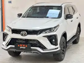 LOW KM 3600 Fortuner GR 2.8 legender putih 2025 termurahhhhh