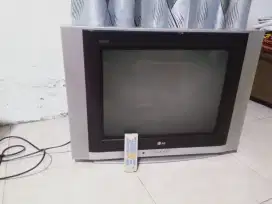 di jual tv Lg 21 inc slim.