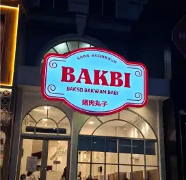 LOWONGAN UNTUK POSISI WAITERS, KASIR & STAF PRODUKSI