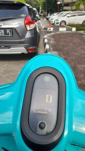 Freelance supir pribadi dalam kota luar kota