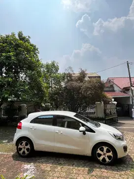 Kia Rio 1.4 AT, 2014