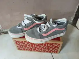 Vans oldskool anak