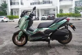 Xmax connected 2023