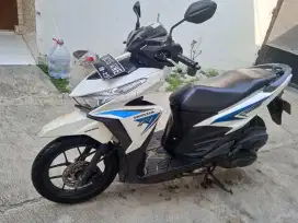 HONDA VARIO 125 CBS ISS 2015 B TANGSEL PAJAK HIDUP