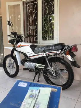 Honda Win 100 putih