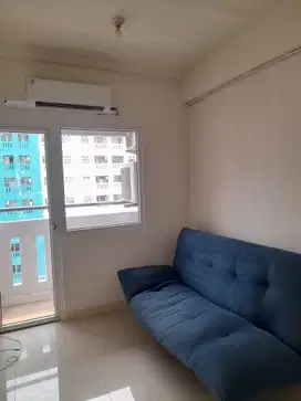 Apartemen green pramuka 2BR di atas mall istimewa murah