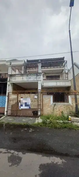 Dijual rumah murah 2,5lantai di Taman Modern Cakung siaphuni minimalis