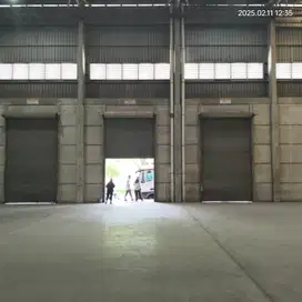 SEWA GUDANG CAKUNG 7000 m2 STRATEGIS ADA LOADING DOCK MURAH