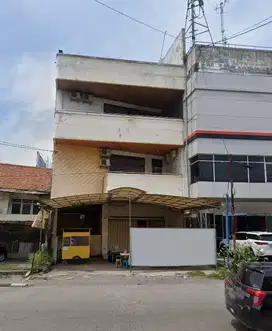 Dijual Rumah Lokasi Strategis di Jl. Mt. Haryono Semarang
