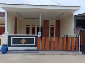 Rumah di cileungsi cash/kpr lokasi strategis