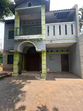 Rumah 2 Lantai di Villa Dago, Pamulang, Tangerang Selatan
