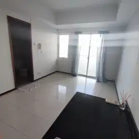 Disewakan Studio Apartemen Royal Mediterania Garden Residence Unfurnis