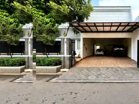 BEST PRICE! RUMAH SIAP HUNI DI TEBET DALAM HARGA CUMA 15 JT/M2